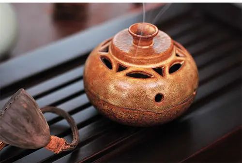 十大女生公认最好闻的男士淡香水,香水什么味道好闻男生