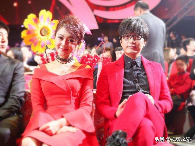 两“王”成一家，舞台创“奇迹”。