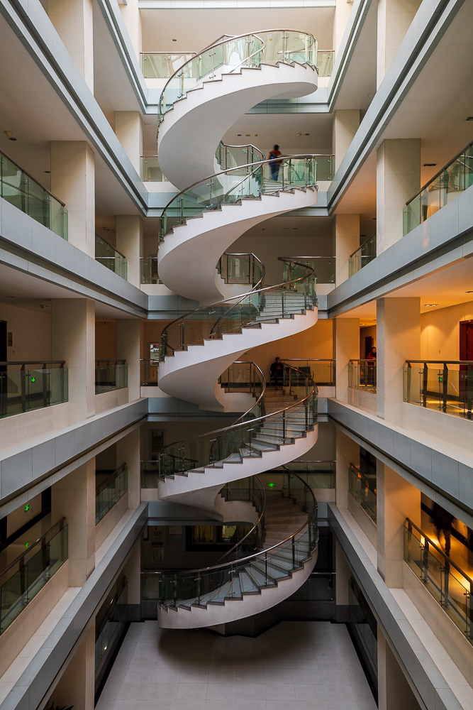 佳能无反相机全画幅,佳能rf14-35与15-35横向对比测评