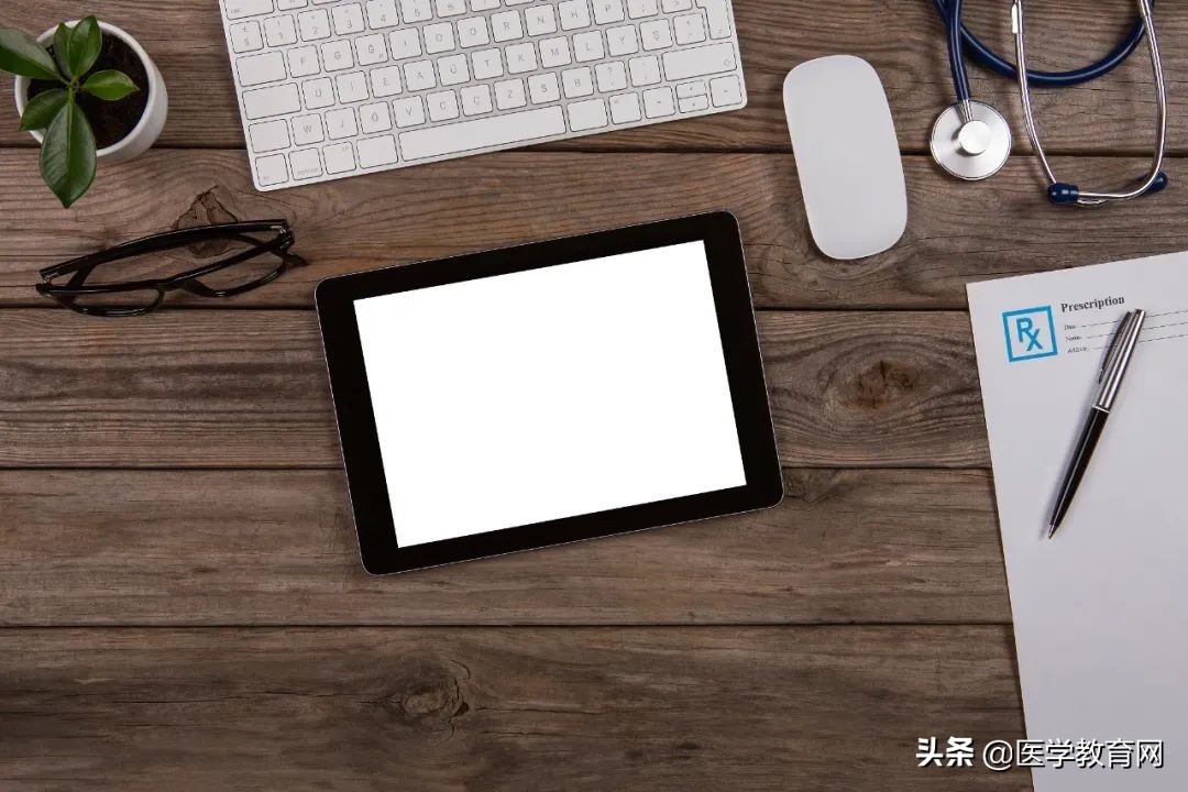 卫生资格审核通过率,卫生资格考试初级过了几年考中级