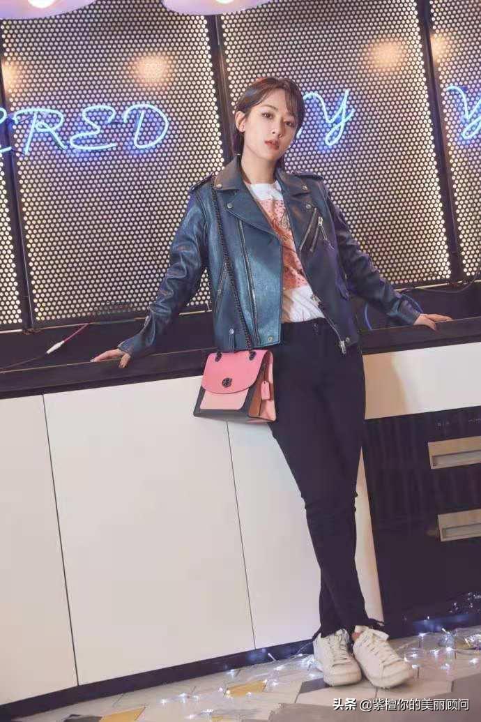 头太大肩太窄,如何让头肩比变好看