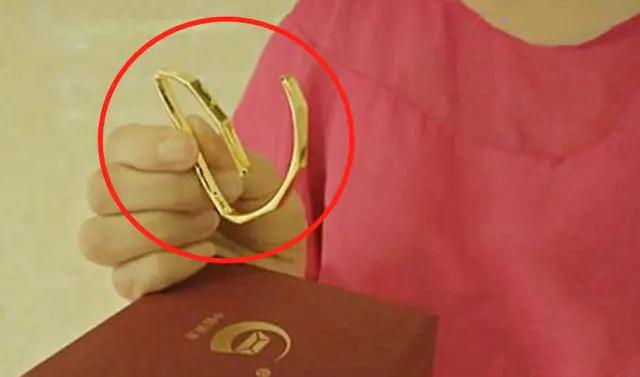 一口价买的黄金手镯断了,买的黄金手镯断了去哪里修复