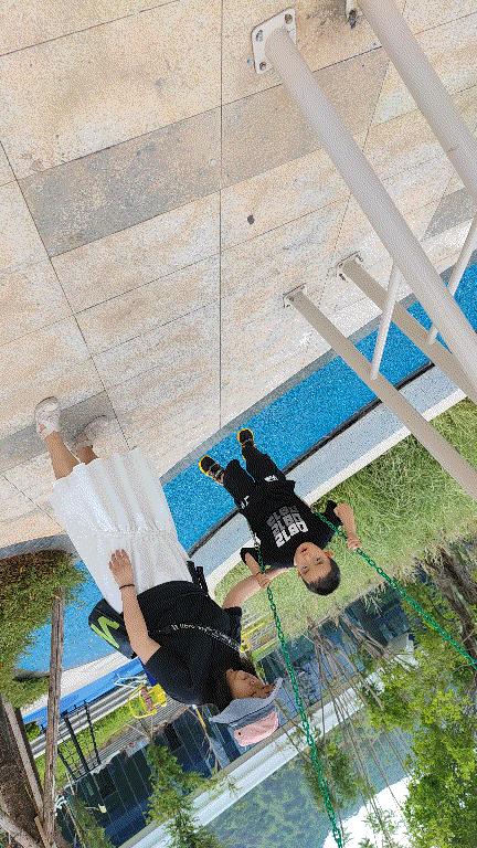 这才是自拍杆的完美形态,它就是浩瀚卓越小Q稳拍杆,不服来战