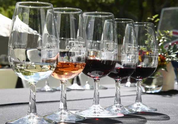 品红酒的基本步骤,品红酒的正确方法搞笑版