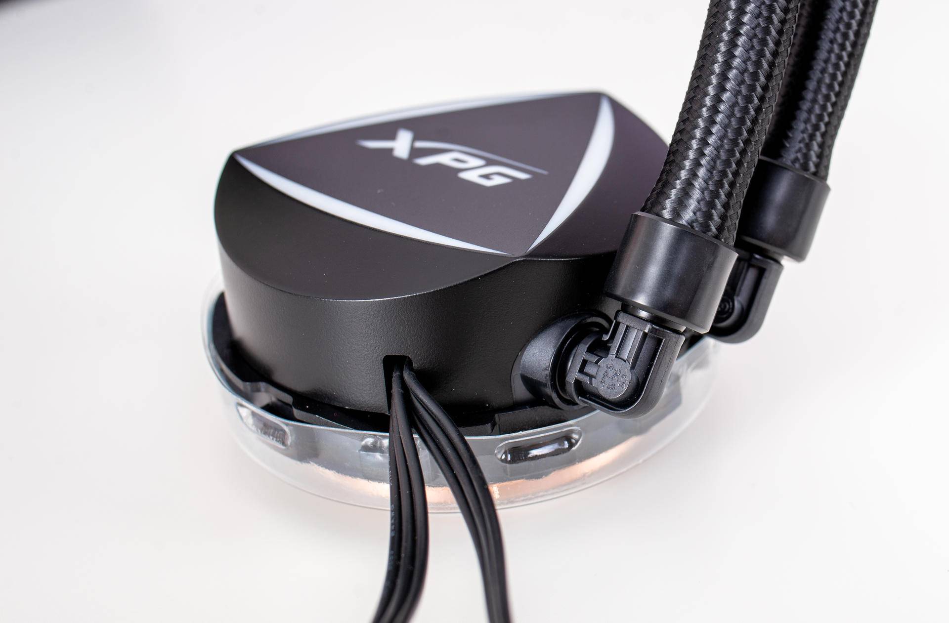 威刚一体式水冷测评,可以畅快玩游戏的笔记本电脑