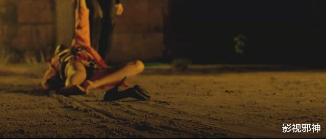 这部关于「臀部」的电影,污到深处有点萌