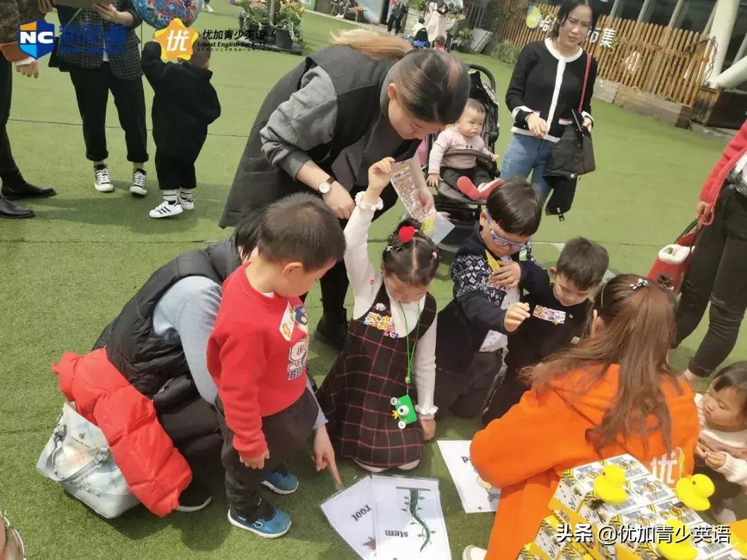 植树节播撒梦想厚植希望,植树节拥抱春天播种绿色放飞希望