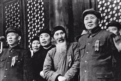 四川人征服了意大利:袍哥人家决不拉稀摆带!袍哥究竟是啥组织?