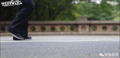 专门改善扁平足的运动,站着改善小腿外翻