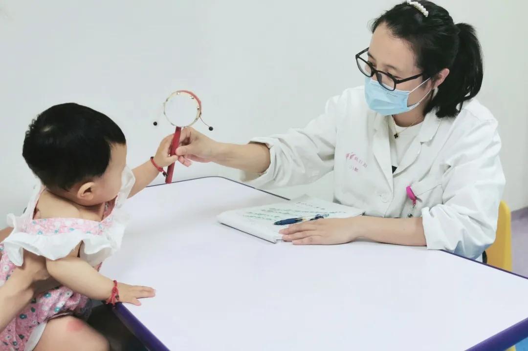 医师节来了致敬最美医者,医师节聆听他们的故事