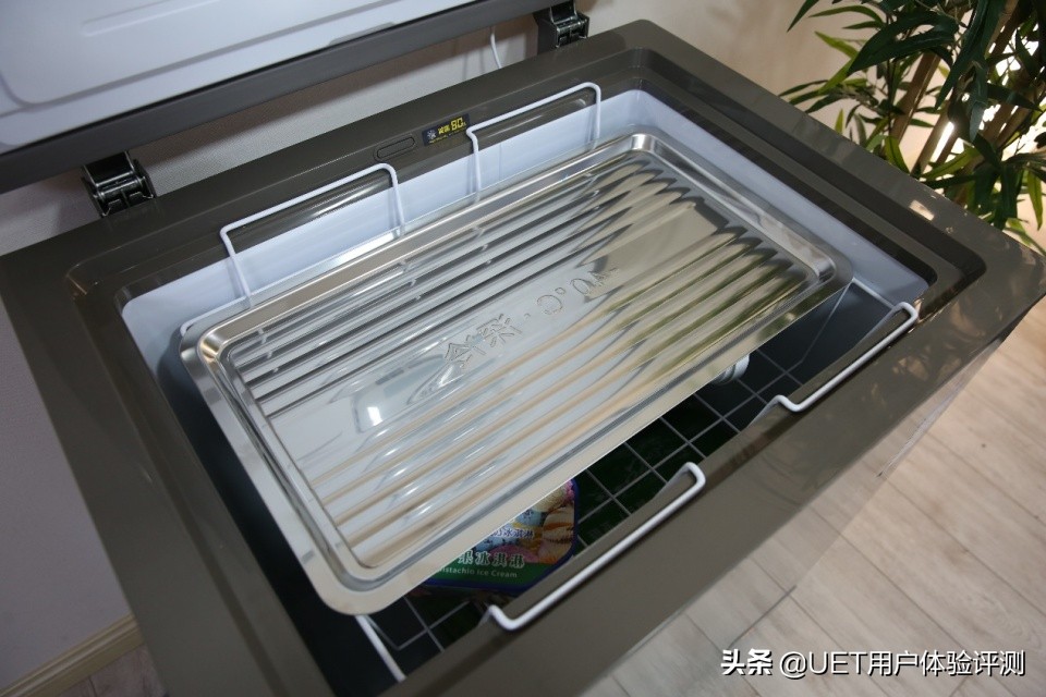 冰箱冷冻不给力?哈,是时候换个冷柜喽!