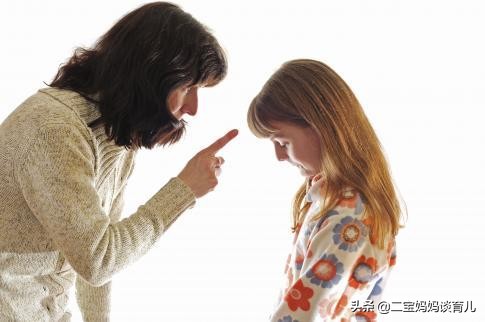 不买玩具孩子就哭闹家长该怎么办,孩子哭闹不上幼儿园怎么安慰家长