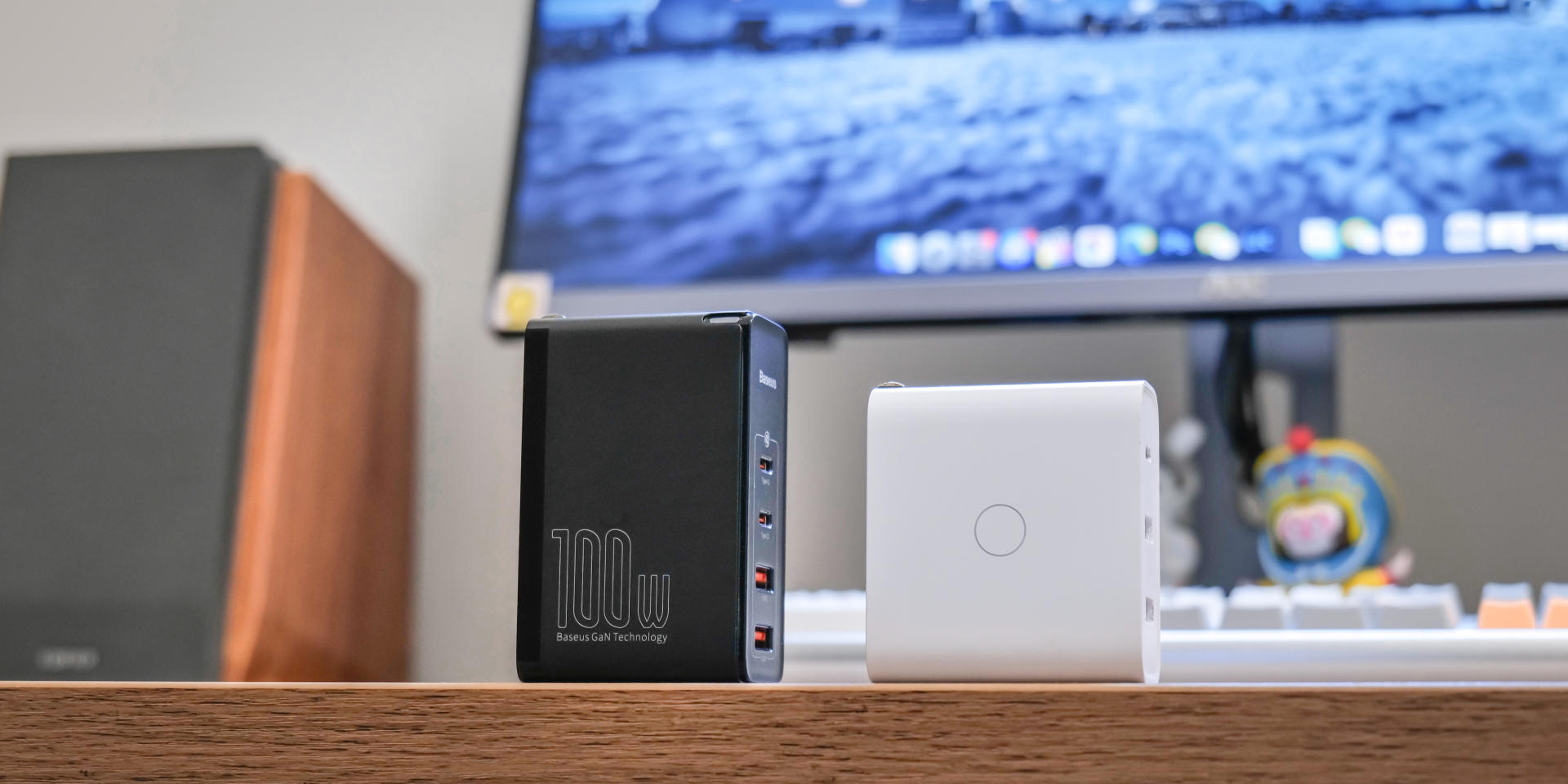 手机充电器被砸坏了怎么修复,充电器被折断了怎么办