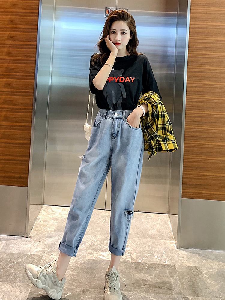 抖音上牛仔裤属于服饰哪个类目,抖音上面的牛仔裤是真的吗