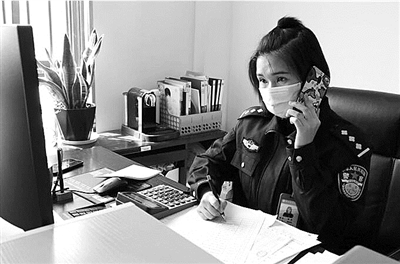 战疫第一线爱从不缺席,高墙战疫监区警察的忠诚担当