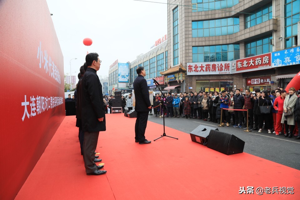 来一碗热乎乎的小米粥,来碗暖心暖胃的小米粥