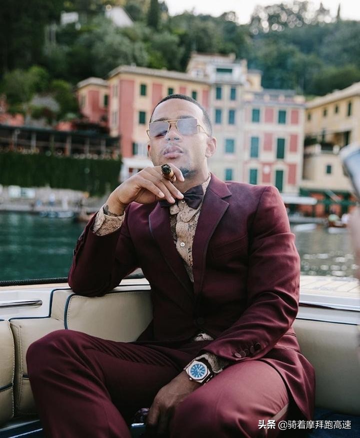 足球先驱人物,足球新时代的领军人物