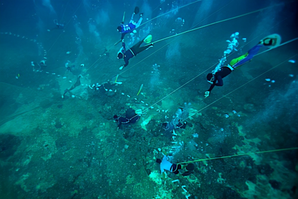 深海潜水员最危险的工作,中国最危险的职业潜水员
