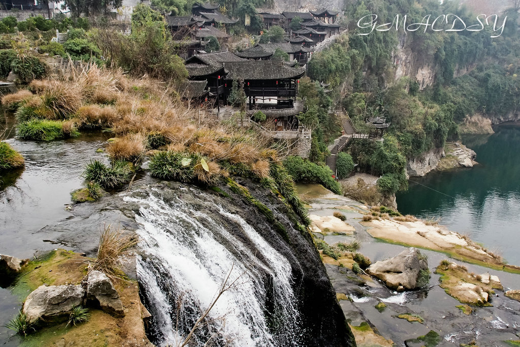 湘西芙蓉镇几月去最合适,去湘西旅游好吗