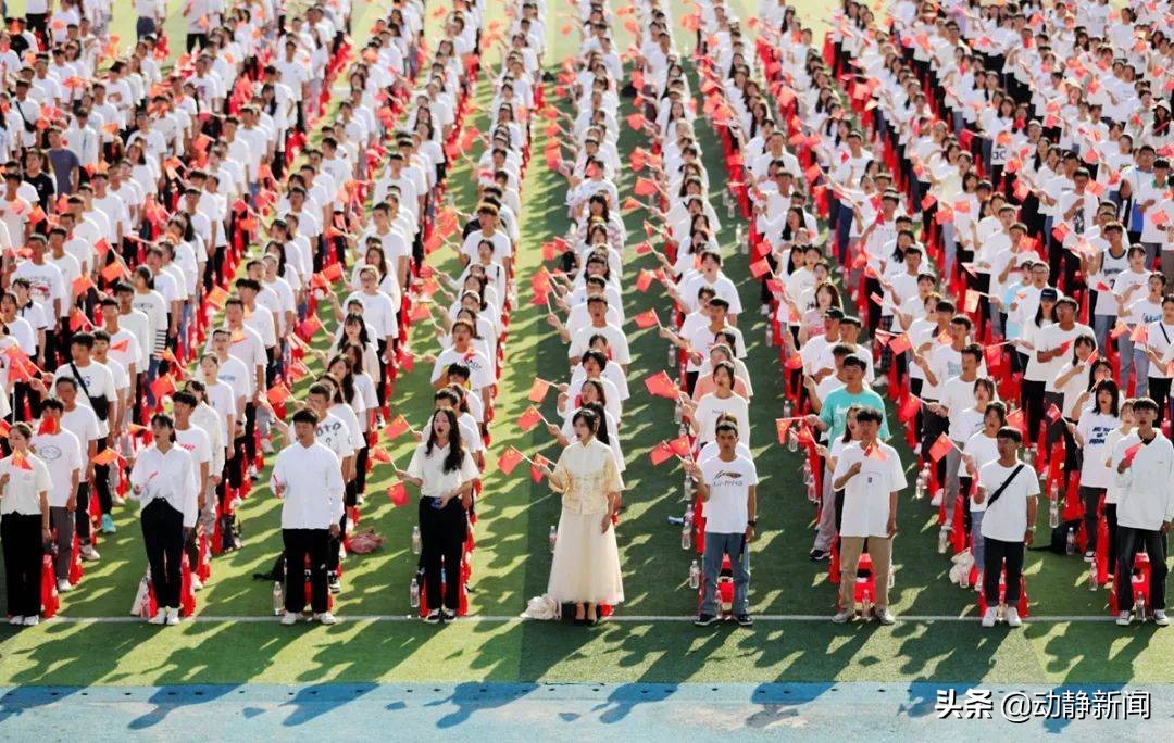 铜仁学院举行2021级新生开学典礼