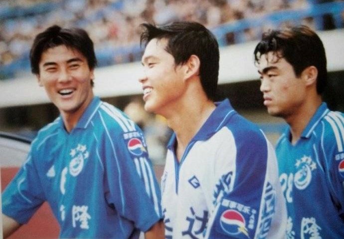 三次入选世界杯最差阵容都是谁,巅峰期退出国家队的球员