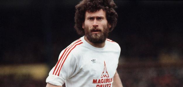 足坛排名巴乔,足坛巨星排行贝肯鲍尔