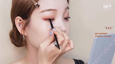 单眼皮肿眼泡眼尾上翘眼妆画法,单眼皮眼妆的画法初学者视频