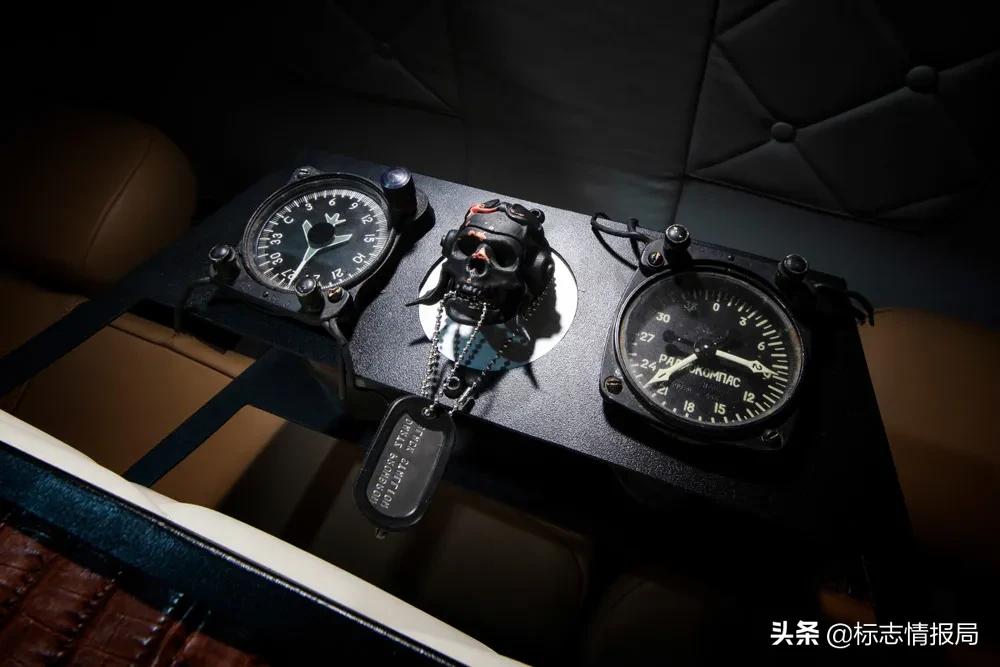 骷髅轰炸机!这应该是世界上最「硬核」的车标了