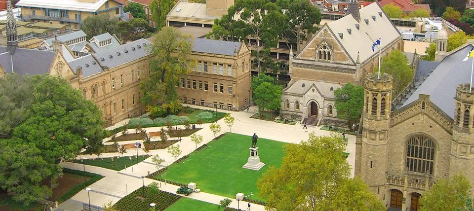 只涨不跌的澳洲大学开始退学费了?专门给海外留学生