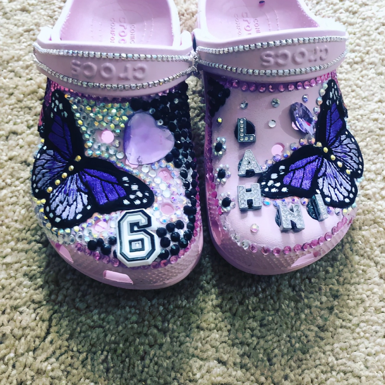 大哥最爱的洞洞鞋，女孩怎么抢着穿？