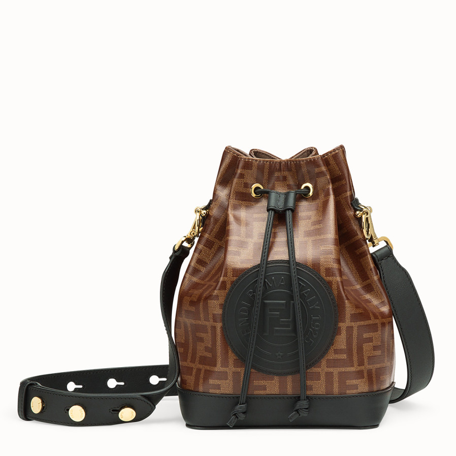 第一个大牌包包怎么买,入手的第一个大牌包包怎么选