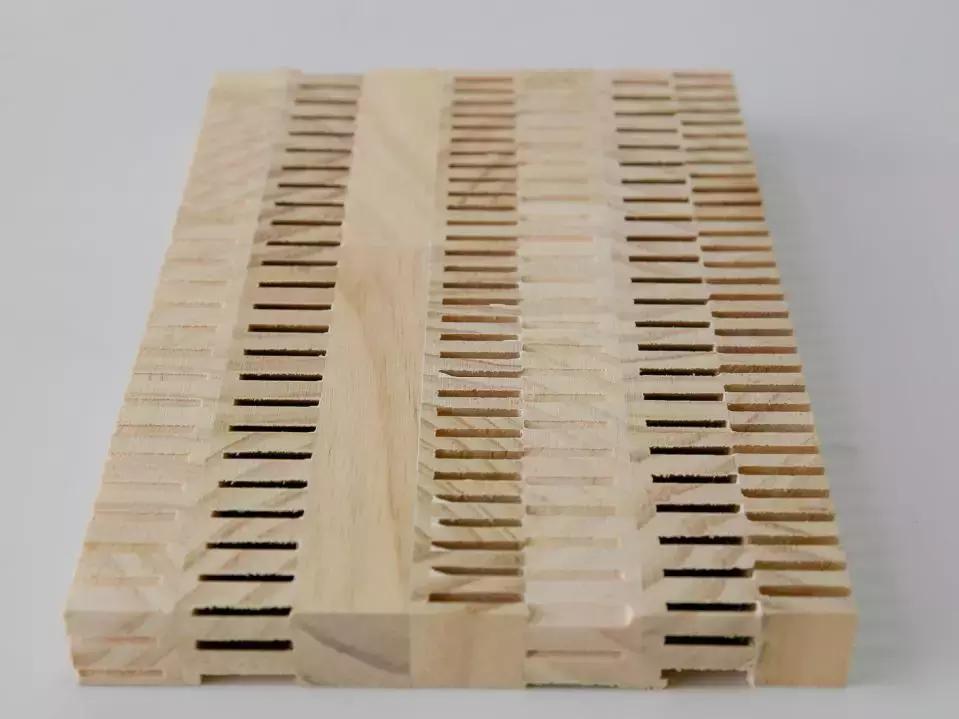 超高柜门怎样做不变形,定制衣柜柜门怎么防止变形