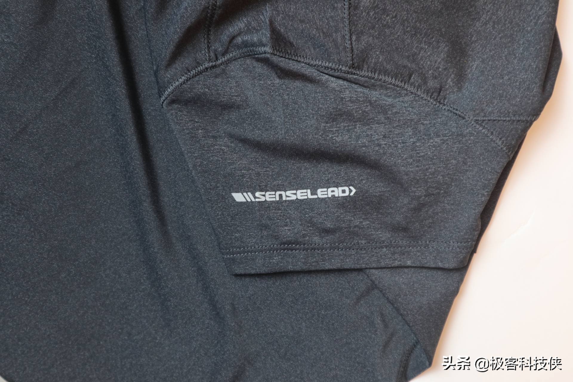 图途休闲运动上衣,图途短袖上衣