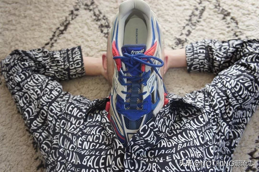 近期比较火的时尚品牌,十大潮流时尚品牌