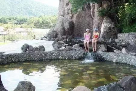 十一假期白山周边,十一放假白山去哪里玩最好玩