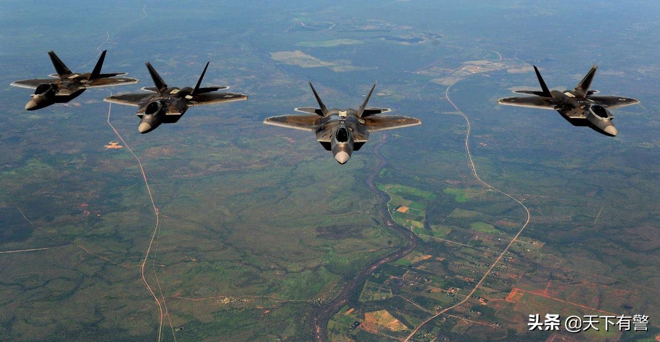 中国的防空系统能拦截b2吗,我国防空系统能打f22吗