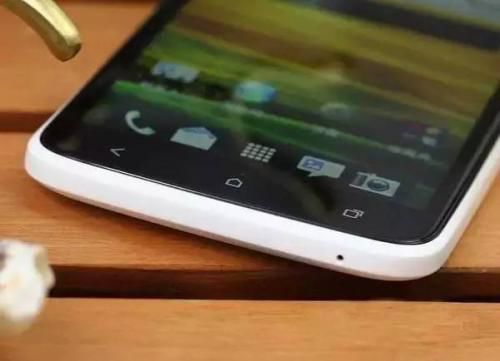 手机屏幕一摔就花了,副厂手机屏幕一摔就碎