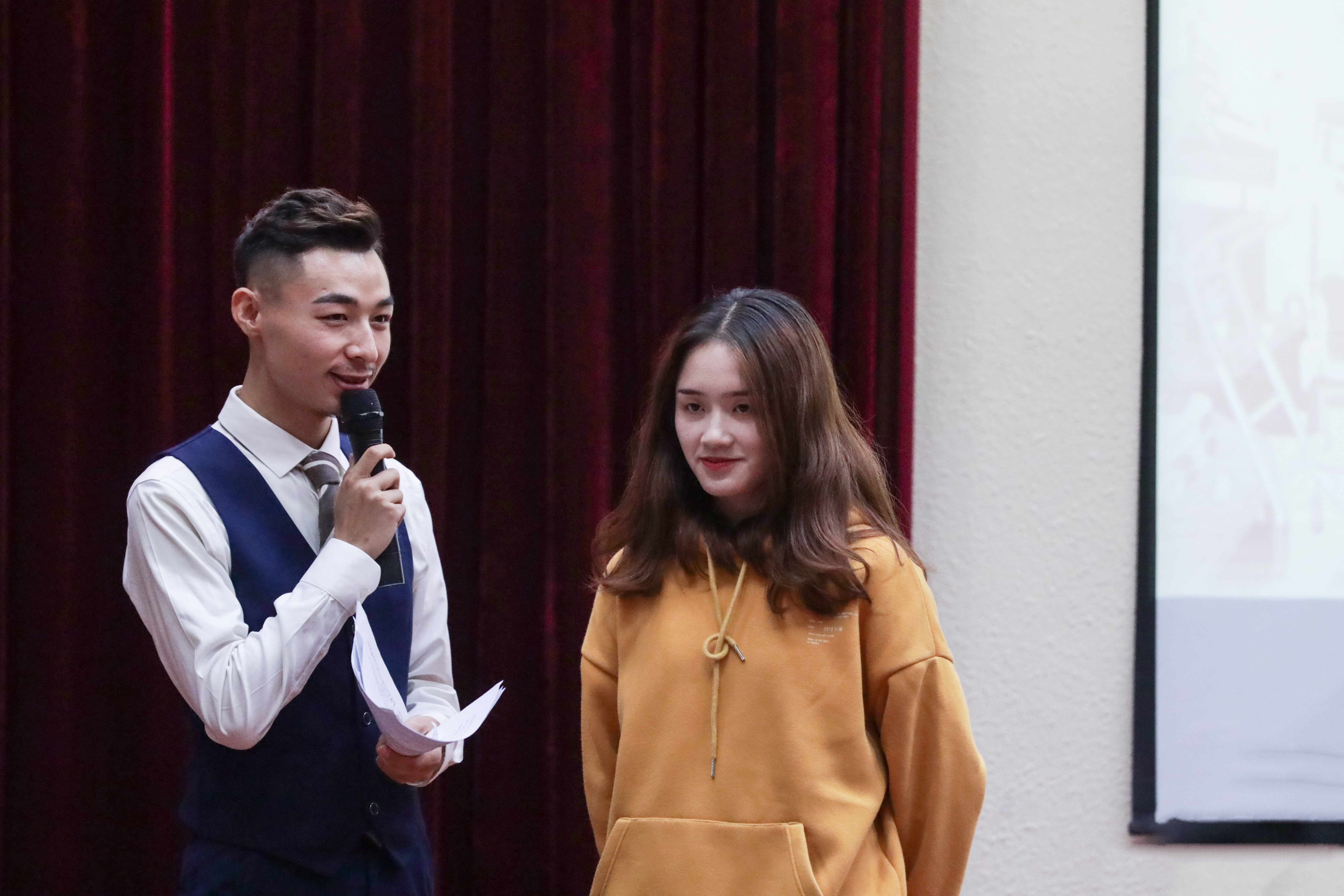 妗傛灄鑸ぉ宸ヤ笟瀛﹂櫌瀹胯垗,妗傛灄鑸ぉ宸ヤ笟瀛﹂櫌鏂扮敓娲诲姩