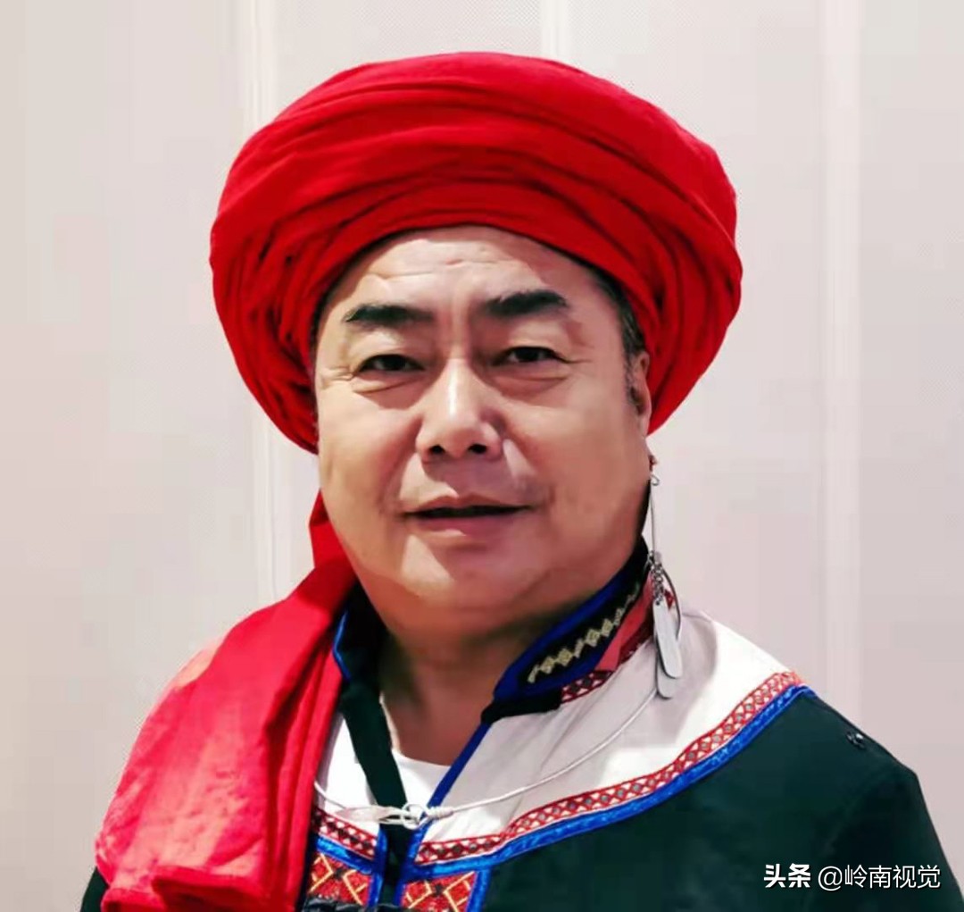 澶у鐢熺溂涓殑浜叉垰,澶у鐢熺溂涓殑鍏卞悓瀵岃