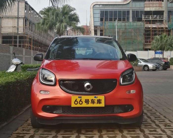 smart四门选哪个版本,smartforfour灵动版跟激情版区别