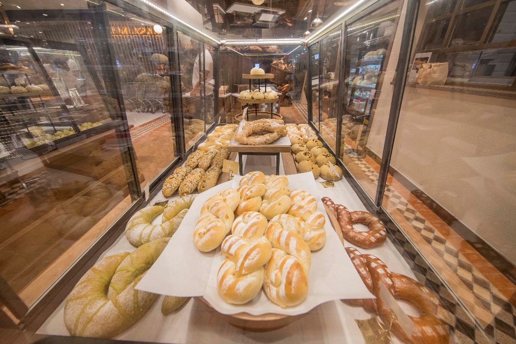 把超市开到酒店,怎么把超市开起来