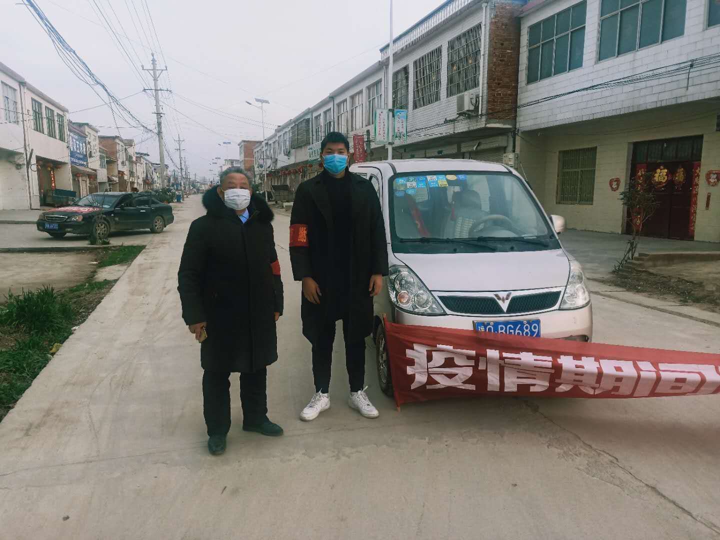 河南正阳傅寨:把疫情一线当课堂大学生倾情献家乡