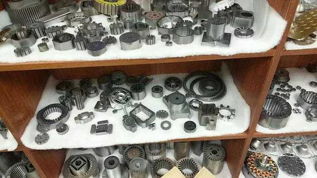 玉汝于成一往无前,玉汝于成奋勇争先