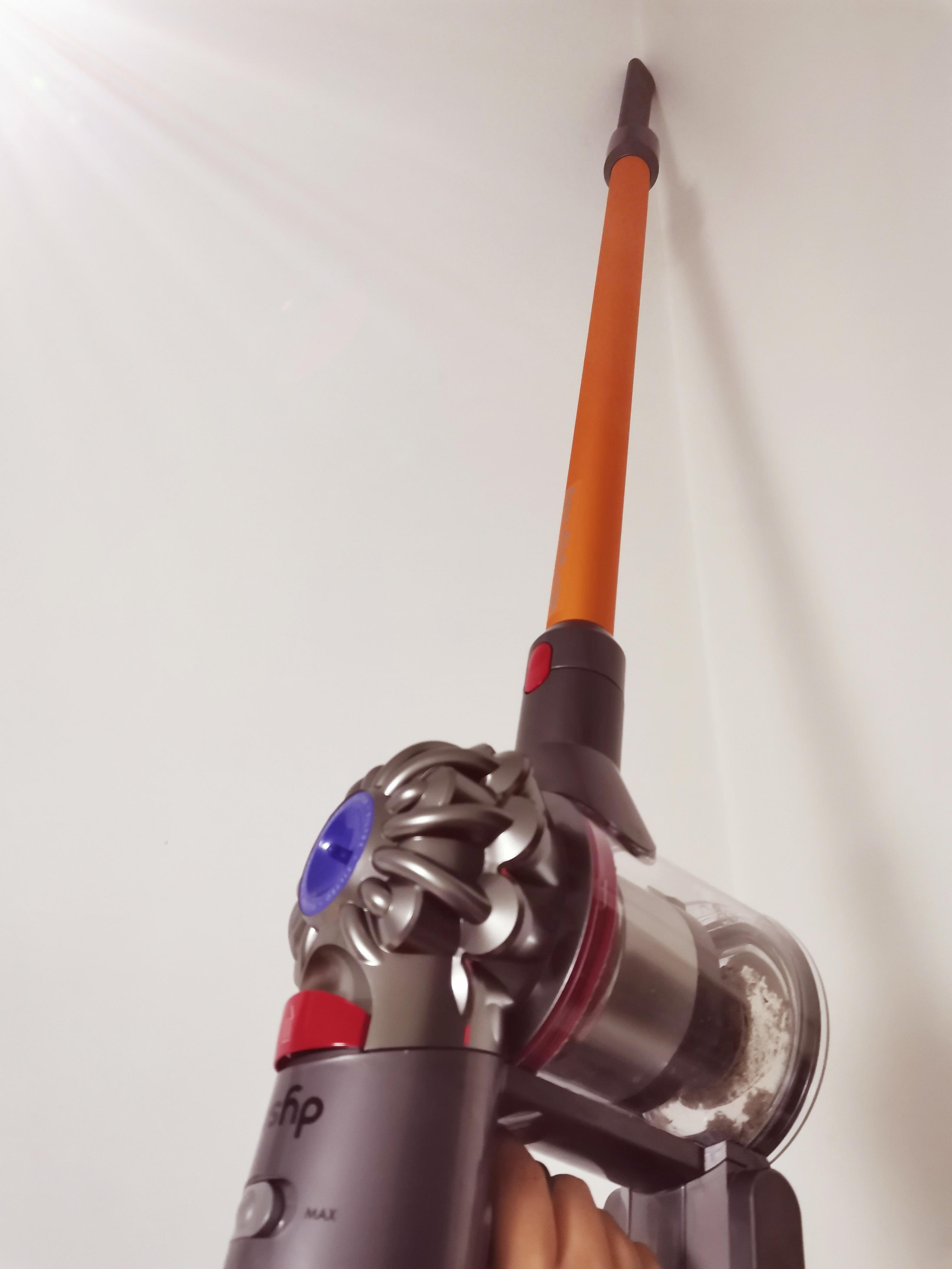 八零后“奶爸”痛下决心,网购的戴森吸尘器到货后有话要说