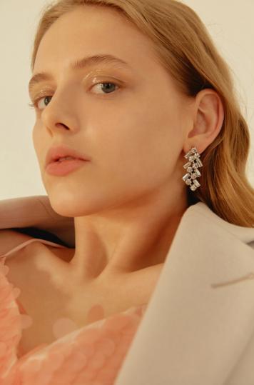 韩国玩味小众首饰品牌,韩国首饰品牌