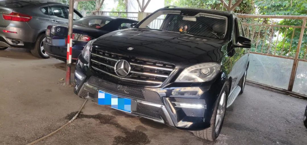 奔驰ml400天窗无法关,奔驰ML400天窗关不上