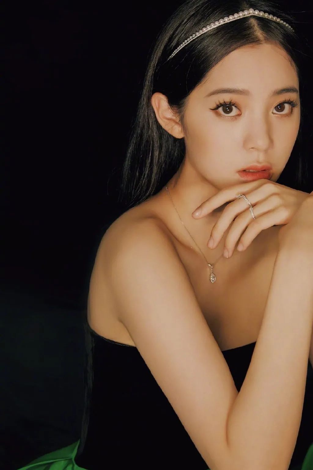 宋妍霏欧阳娜娜都爱的潮牌,欧阳娜娜宋妍霏邓紫棋