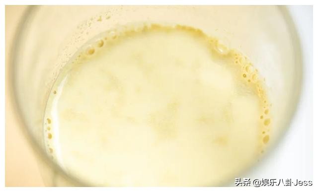 在李佳琦直播间买零食，是个划算的选择吗？