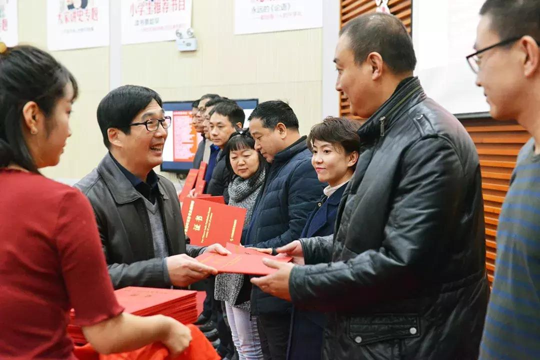 若愚文化传媒,若愚文化