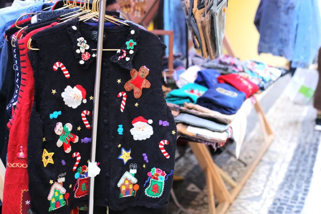 烂鬼楼巡礼?红白蓝街?12月澳门旅行,不可错过这个周末集市